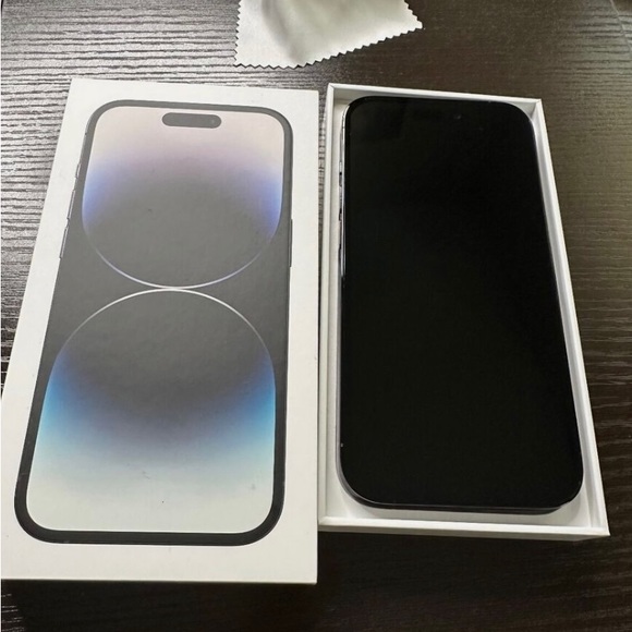 iPhone 14
